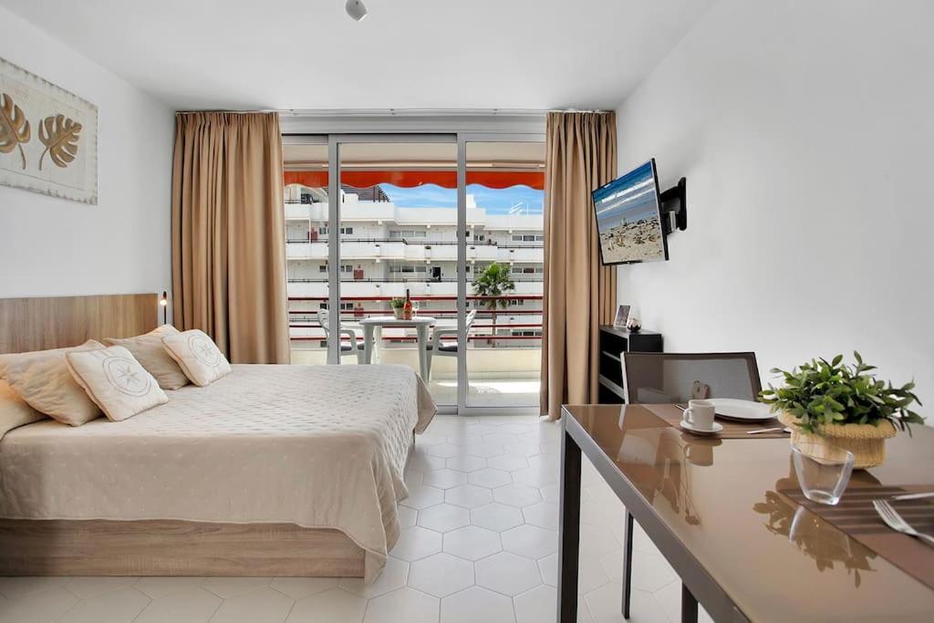 Alexander Apartment Playa De Las Americas Exteriér fotografie